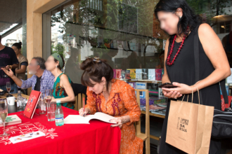 Lina Rosa Gomes Vieira da Silva mostra como os livros despertam valores ambientais desde a infância.