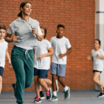 Luciano Colicchio Fernandes explora como as escolas influenciam a formação esportiva, cultivando hábitos saudáveis e revelando novos talentos.